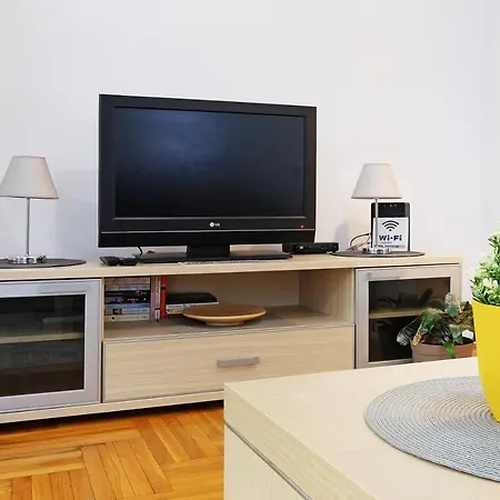 Apartment Lion - Belgrad